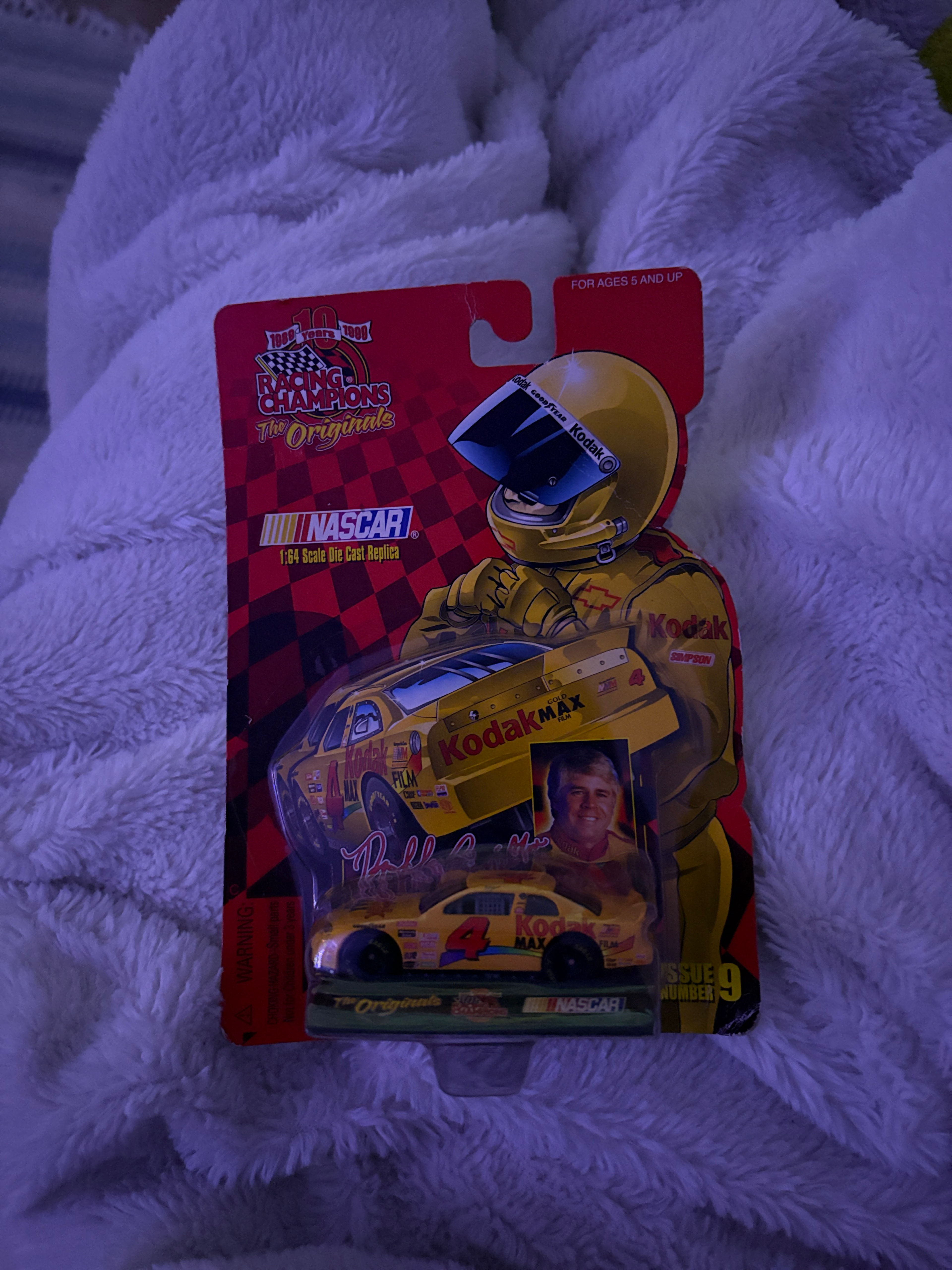 Racing Champions The Originals NASCAR Bobby Hamilton #4 Kodak Max 1:64 Scale Die-Cast Car