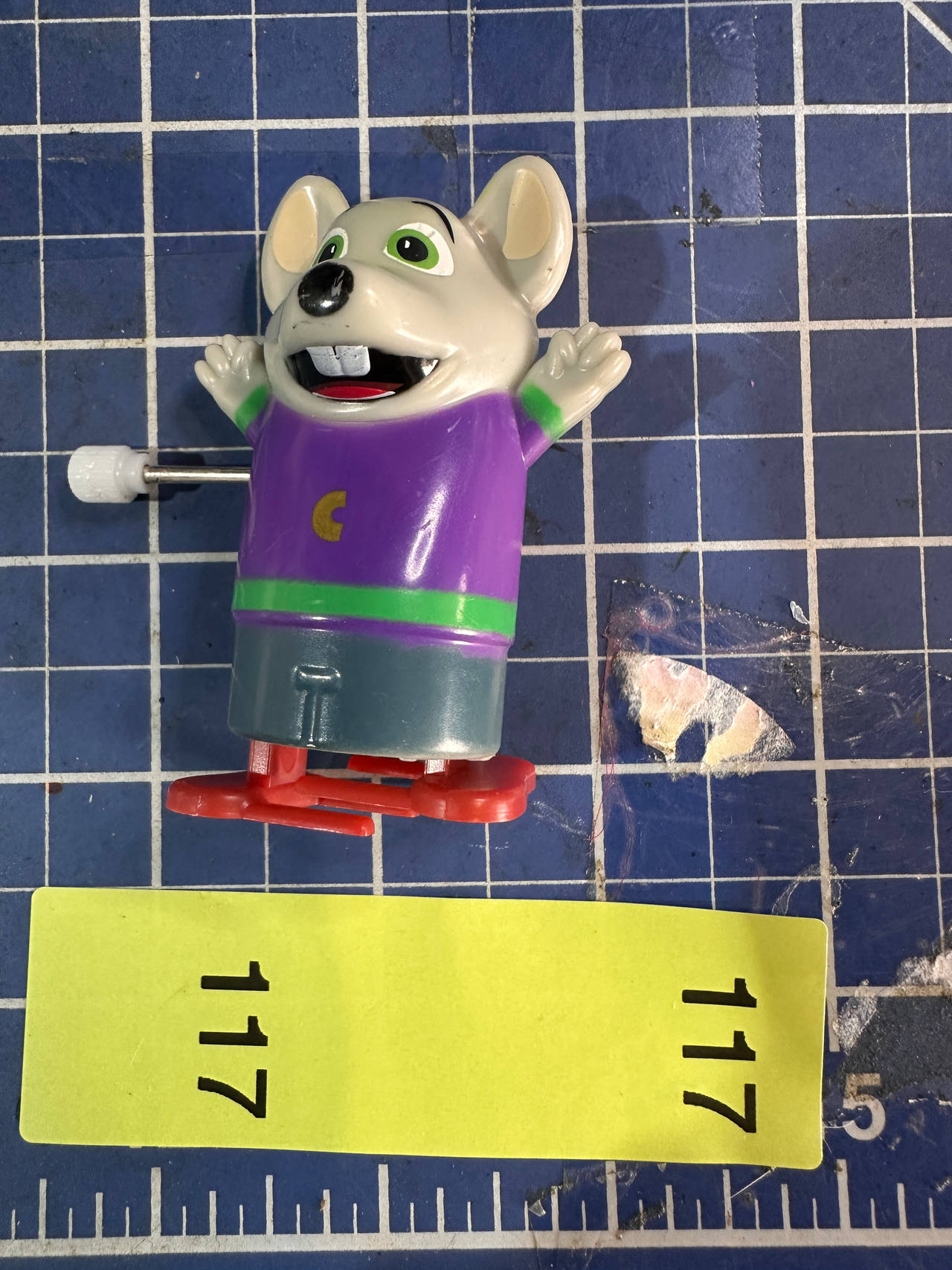 Chuck E. Cheese Wind-Up Walking Toy 117