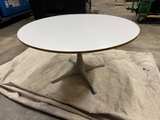 Herman Miller George Nelson Pedestal Coffee Table Model 5452 White - Image 1