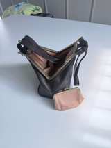 Vintage Brown Leather Kiss Lock Frame Bag - Image 5