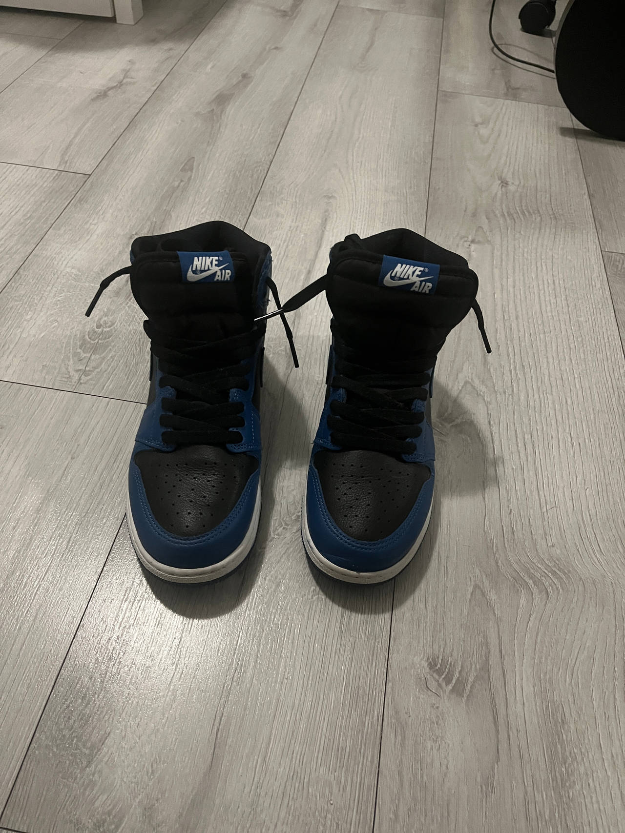 Air Jordan 1 Retro High OG 'Dark Marina Blue'