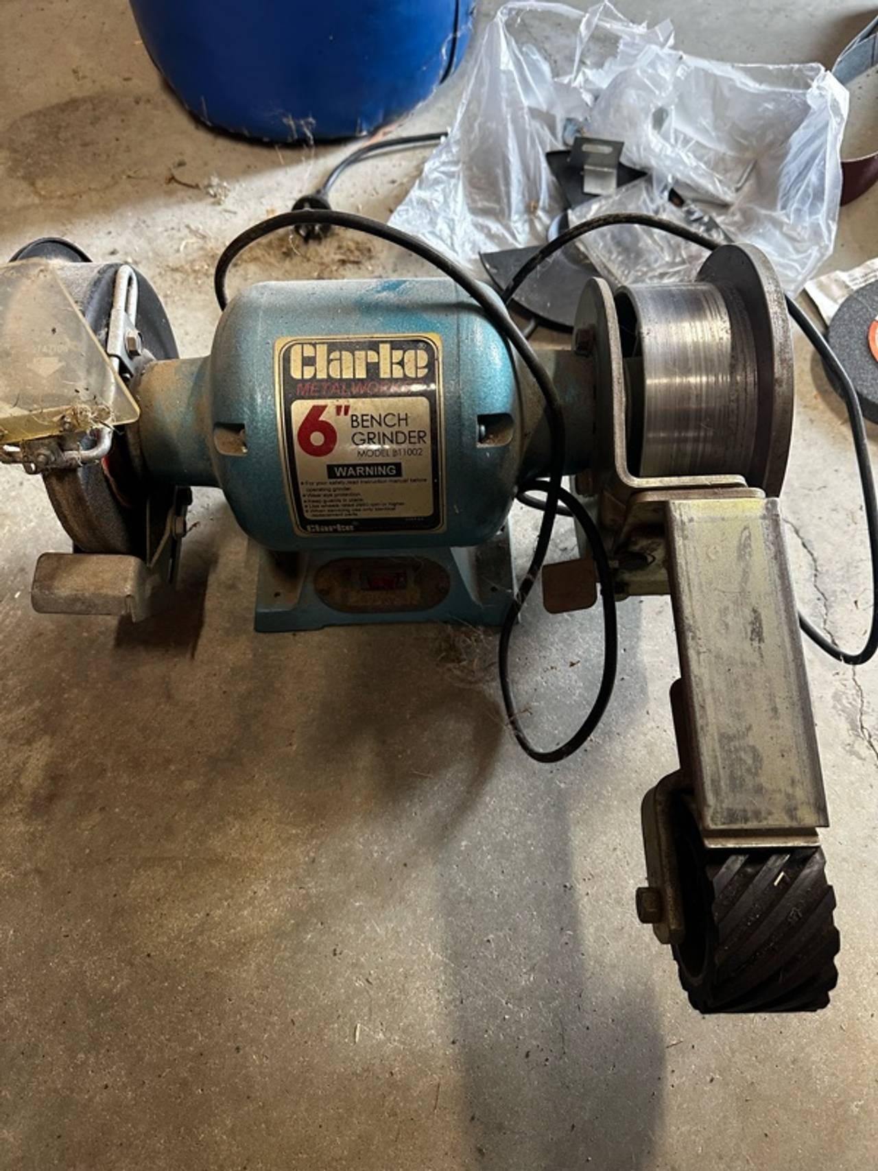 Clarke Metalworker 6" Bench Grinder