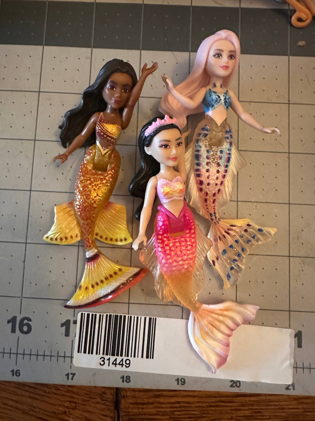 Disney The Little Mermaid Ariel's Sisters Small Doll Set