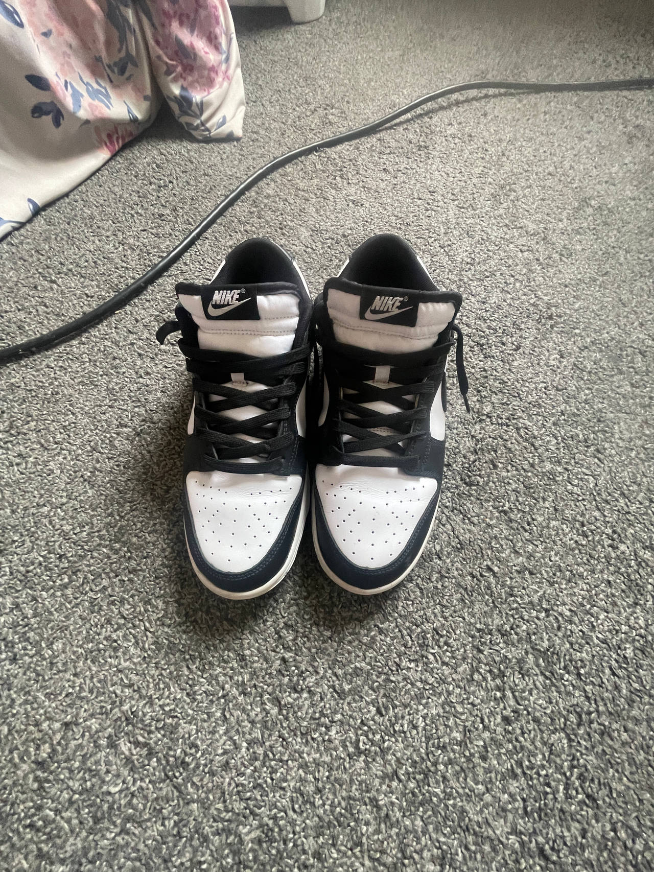 Nike Dunk Low 'Panda' size 10