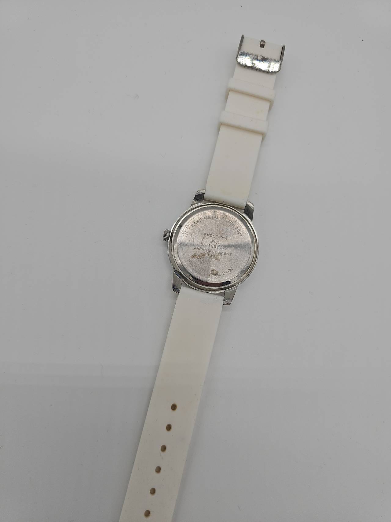 Geneva White Silicone Link Watch
