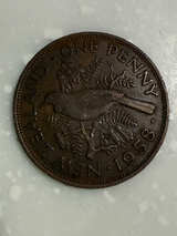 1958 New Zealand One Penny Coin E7 - Image 1