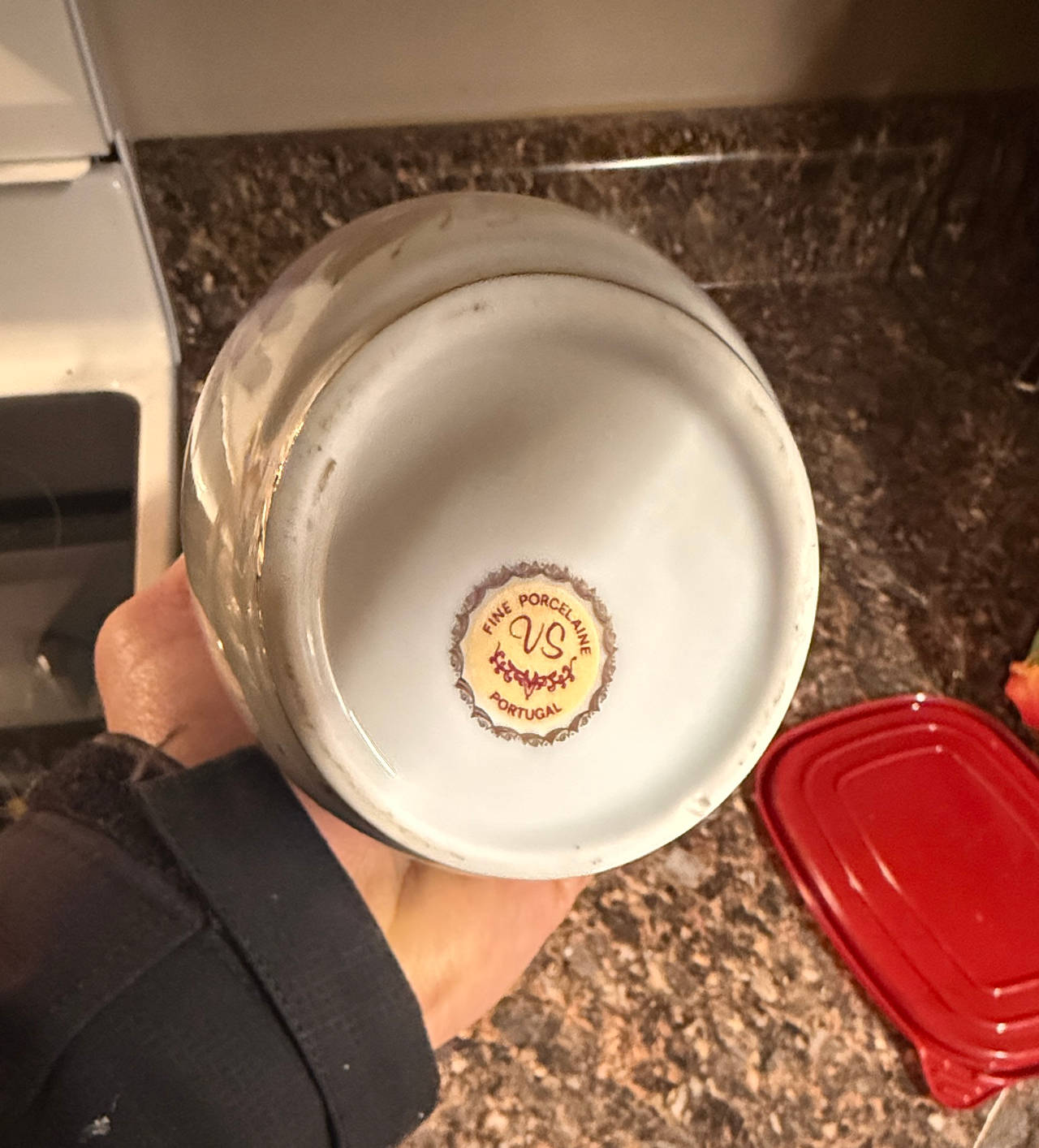 VS Portugal Vintage Rose Porcelain Vase