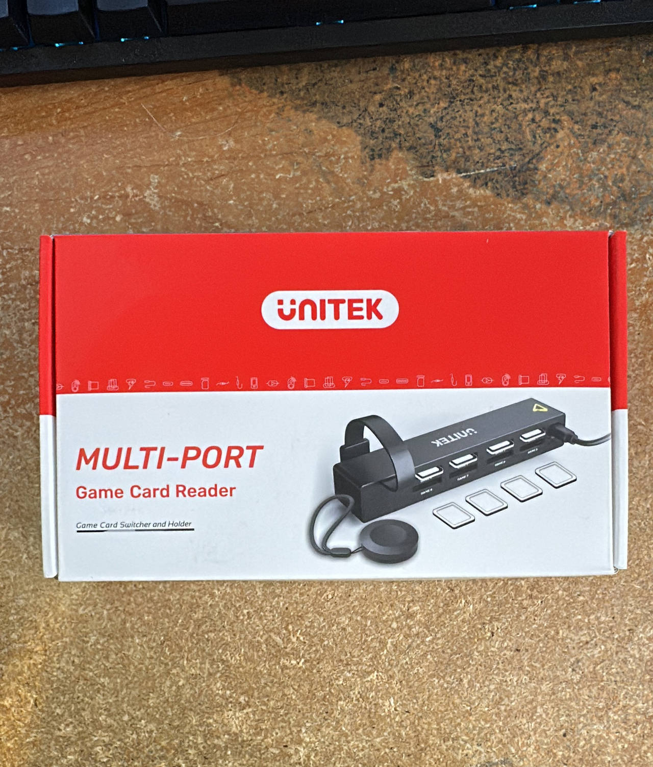 Unitek Multi-Port Game Card Reader for Nintendo Switch
