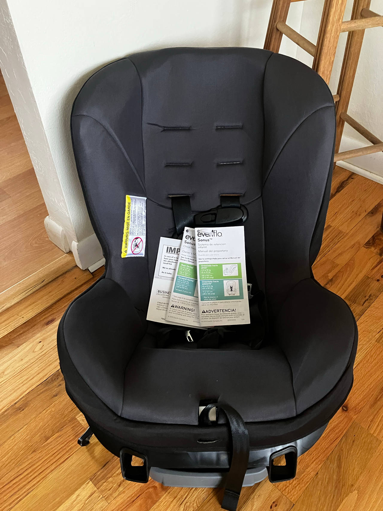 Evenflo Sonus Convertible Car Seat