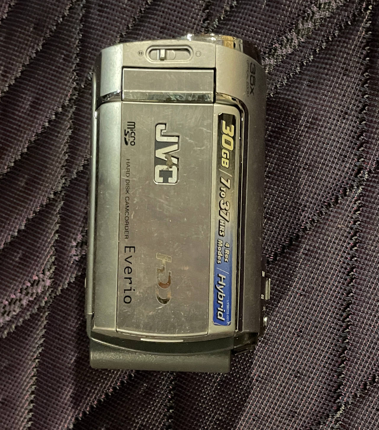 JVC Everio 30GB Hard Disk Camcorder