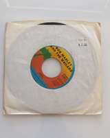 Bob Marley and The Wailers - Waiting In Vain / Roots 7" Vinyl Single - Image 2