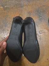 Time and Tru Women's Comfort Heel Pump - Image 1