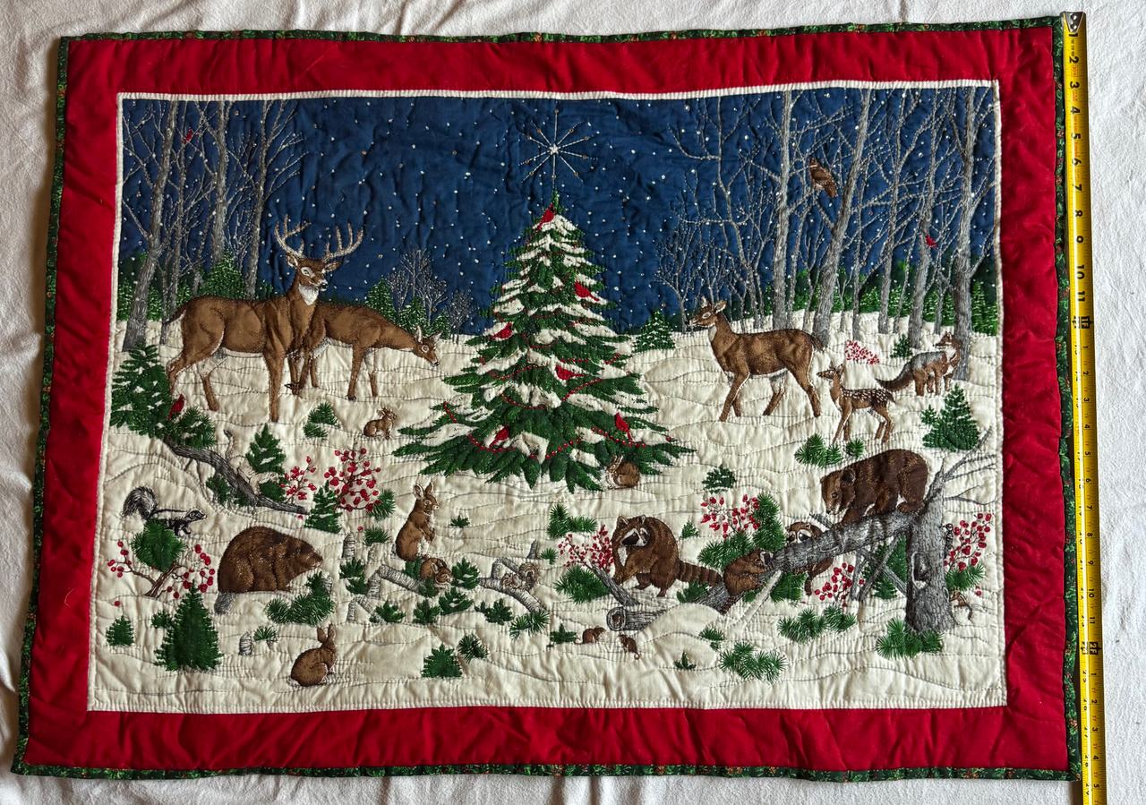 Christmas Wildlife handmade Quilted Wall Hanging
