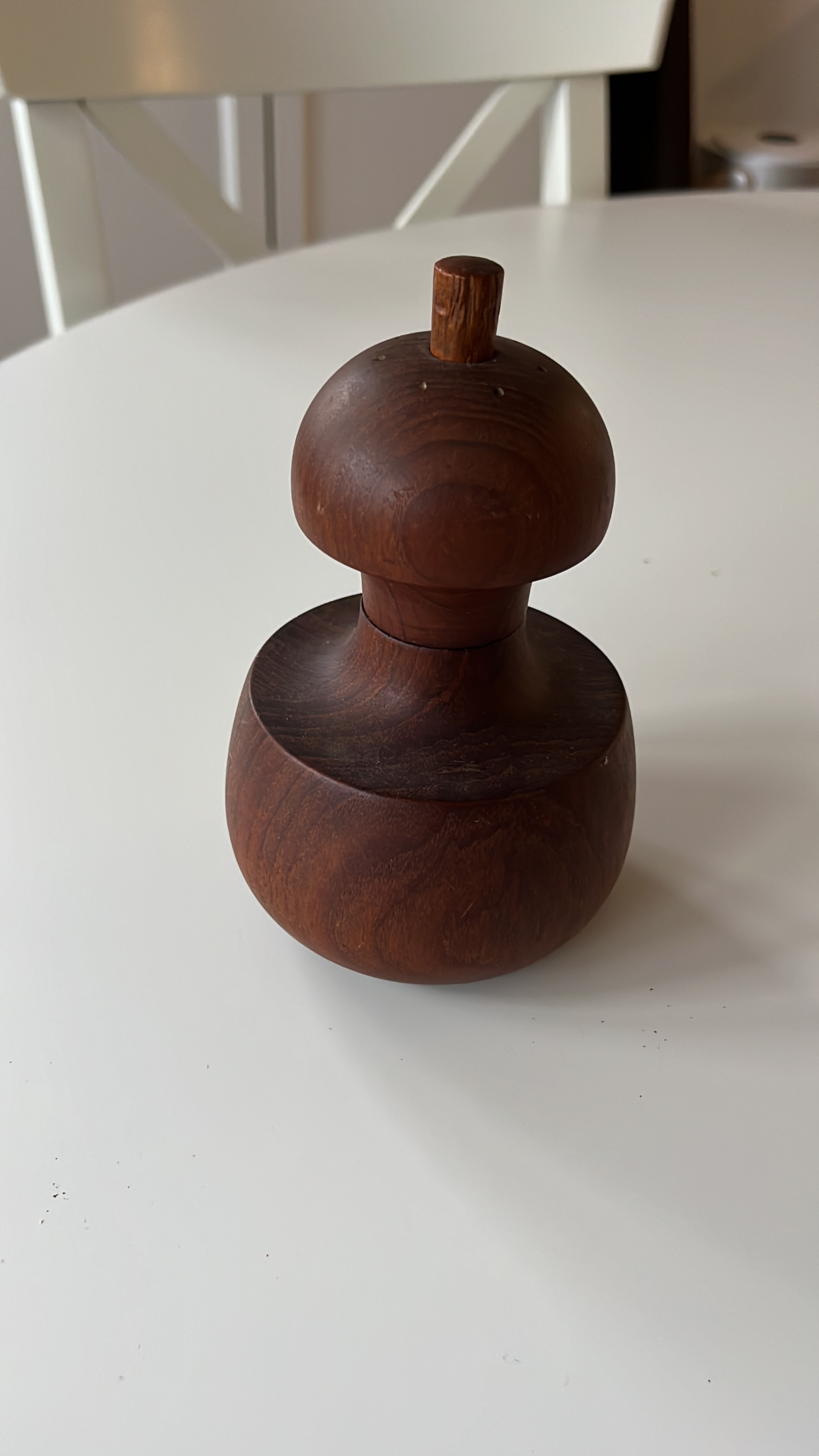 VINTAGE MID CENTURY MOD DANSK TEAK SALT PEPPERMILL GRINDER
QUISTGAARD PEAR CORE