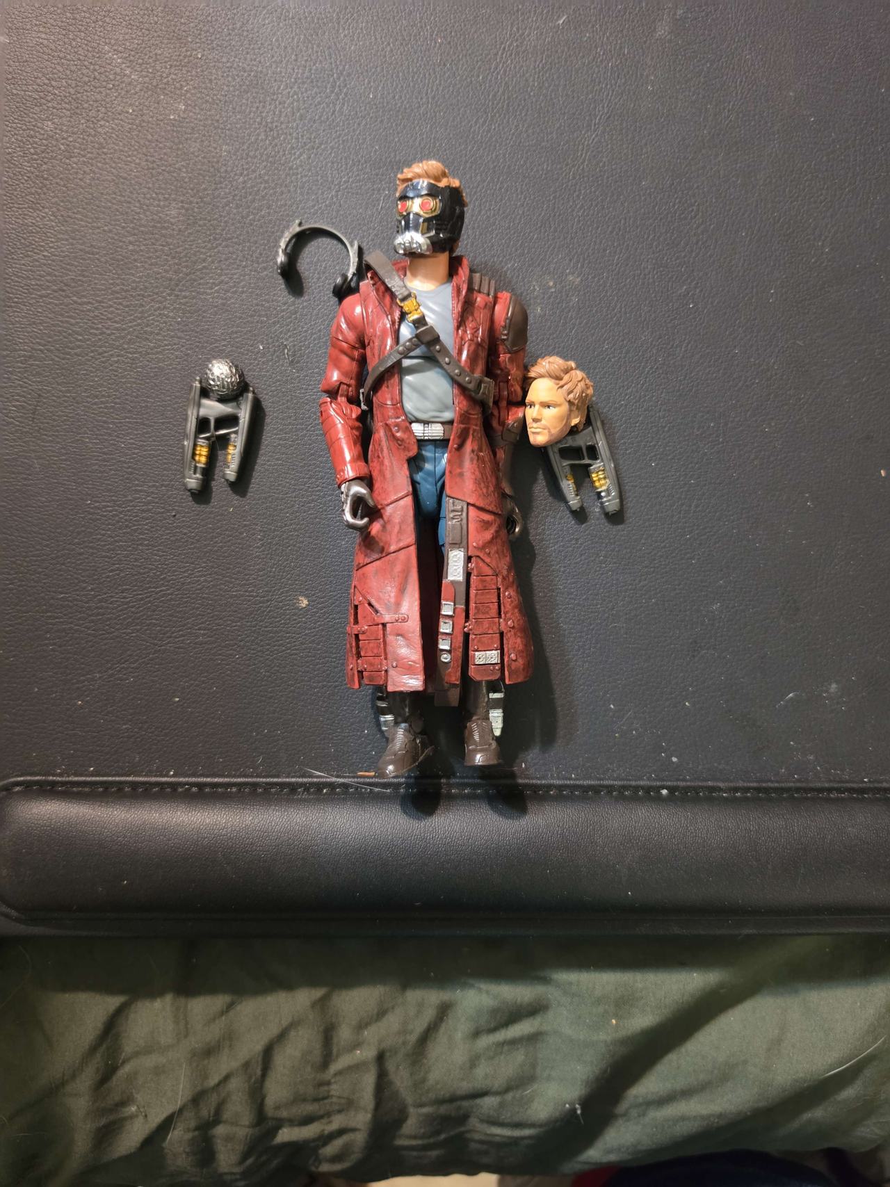 Hasbro Marvel Legends Guardians of the Galaxy Vol. 2 Star-Lord Action Figure