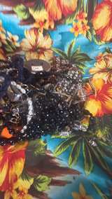Bulk Costume Jewelry Lot - Image 8