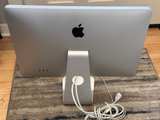 Apple LED Cinema Display 24-inch - Image 5