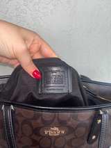 Coach City Tote in Signature Canvas - Image 4