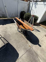 Jackson Steel Tray Wheelbarrow - Image 1