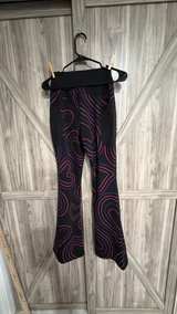 Pop Fit Heart Print Flare Leggings size Small - Image 5