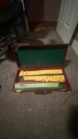 White Swan Bakelite Mahjong Set – Butterscotch Yellow Case - Image 6