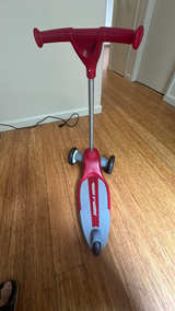 Radio Flyer My 1st Scooter - Image 3