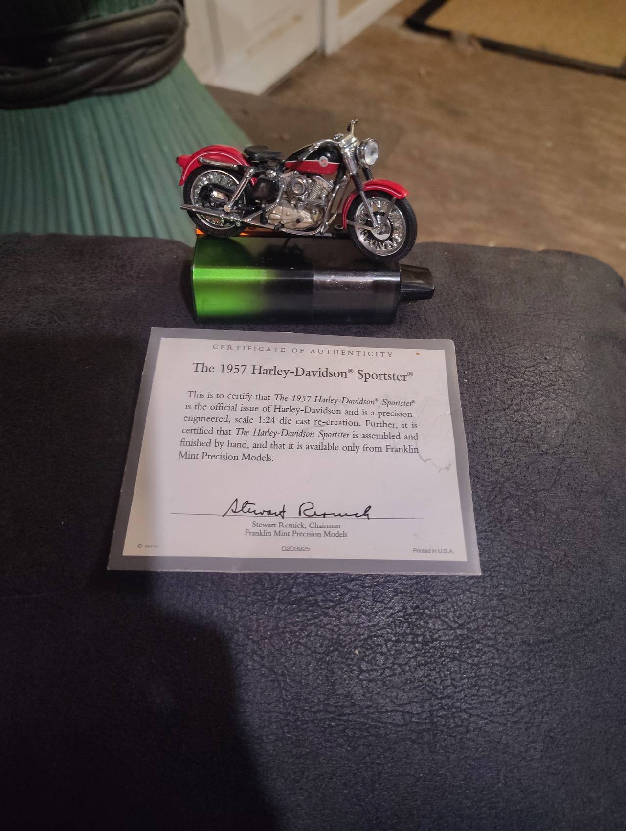Franklin Mint 1957 Harley-Davidson Sportster 1:24 Die-cast Model