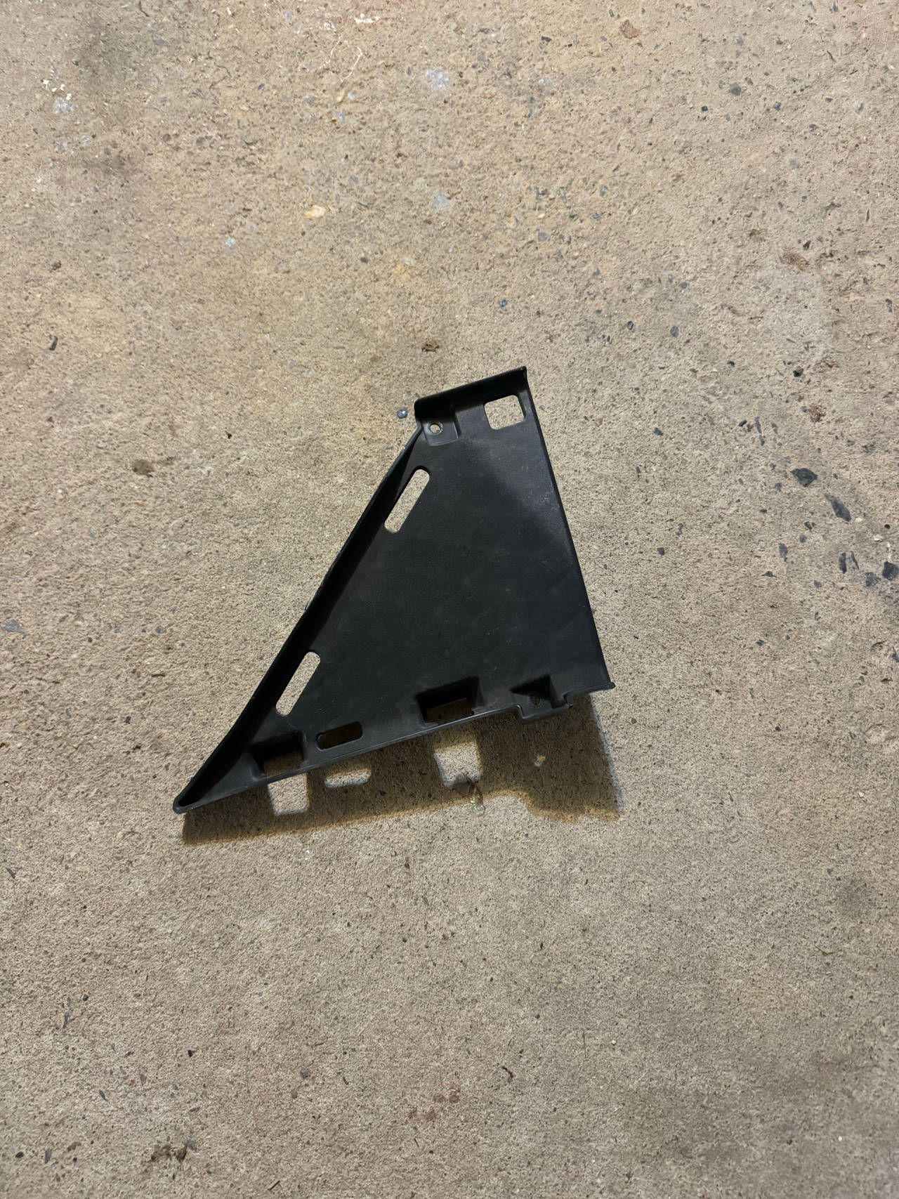 Genuine GM Front Left Grille Opening Cover, specifically part number 84812767