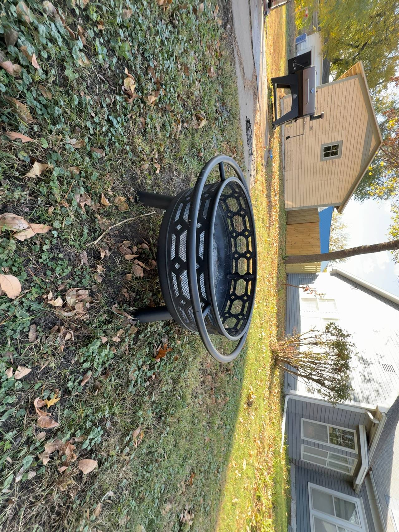 Sunnydaze 36" Crossweave Outdoor Fire Pit Black