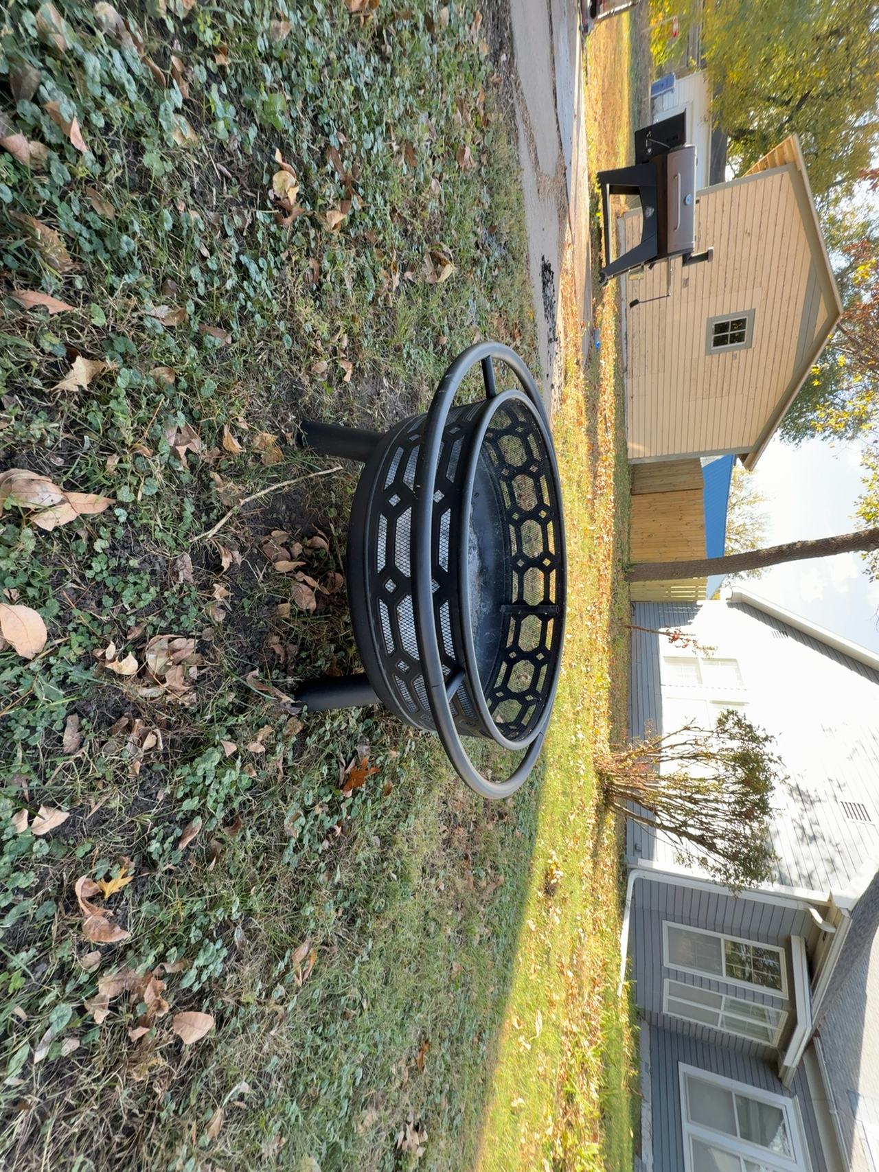 Sunnydaze 36" Crossweave Outdoor Fire Pit Black