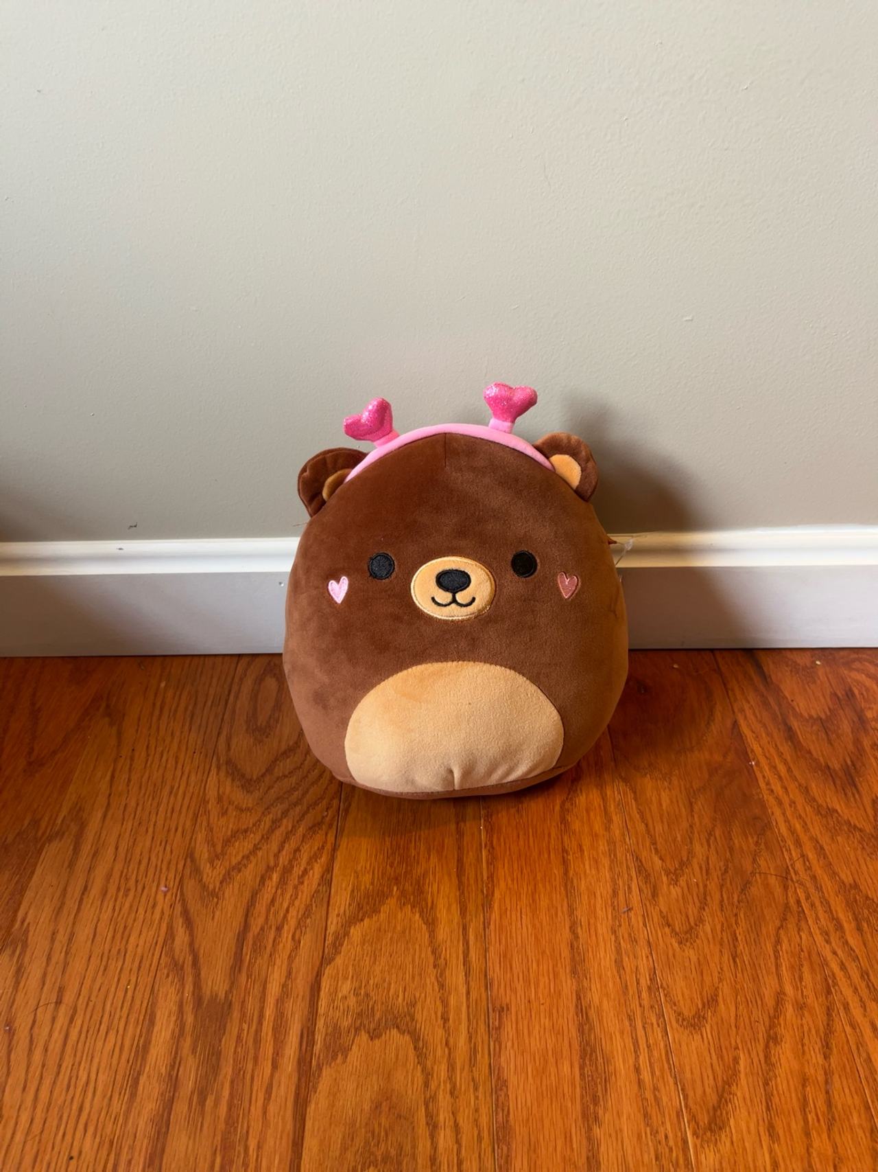 Squishmallows Omar The Bear 8" Valentine Plush