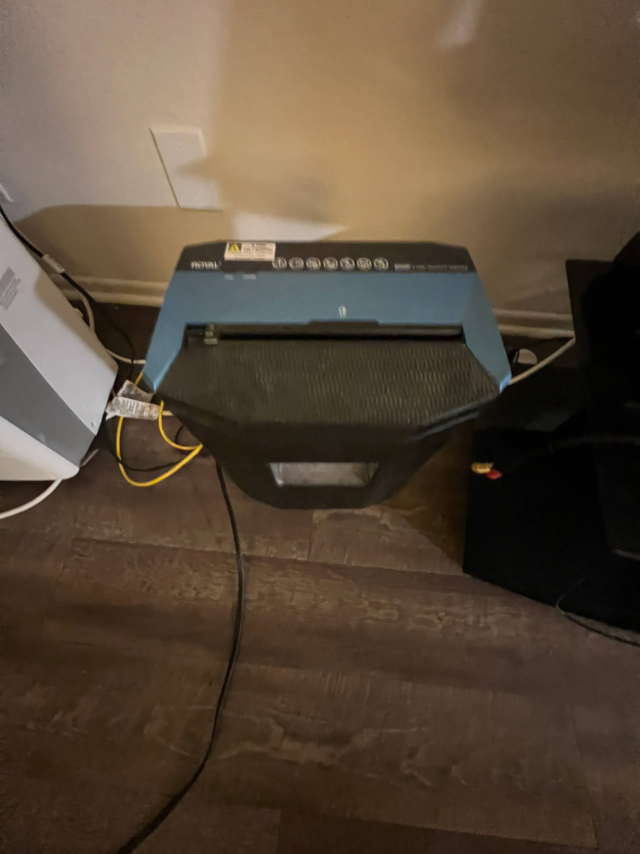 Royal Paper Shredder