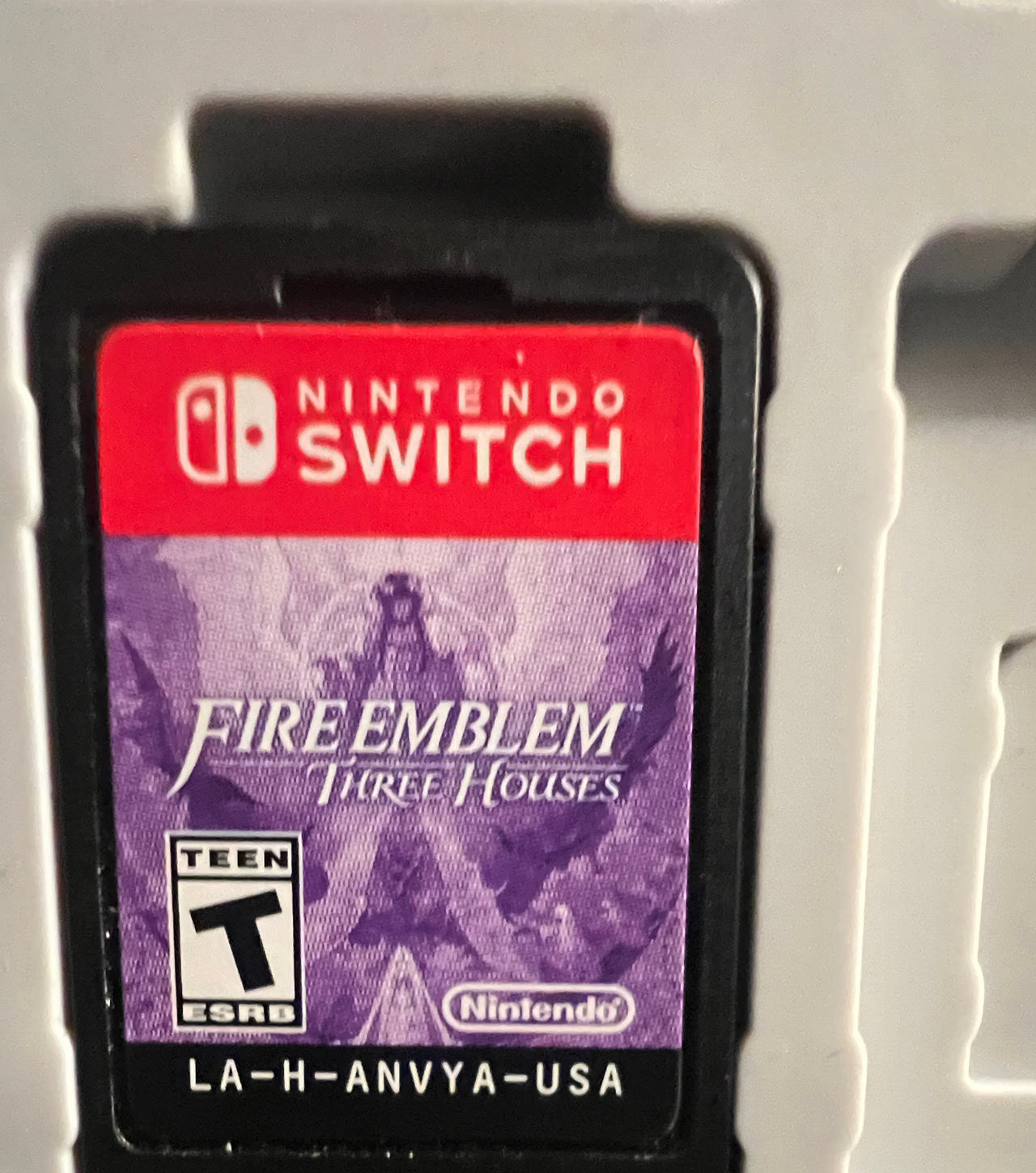 Fire Emblem: Three Houses - Nintendo Switch