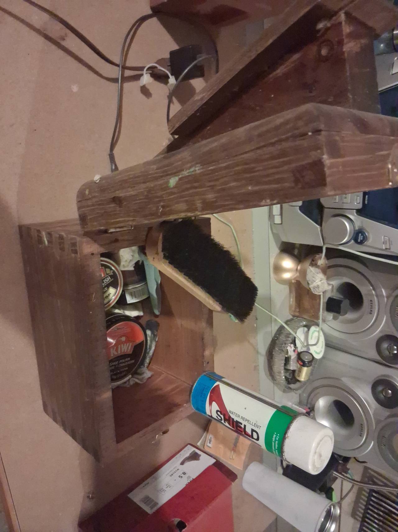 Wooden Shoe Shine Box with Footrest