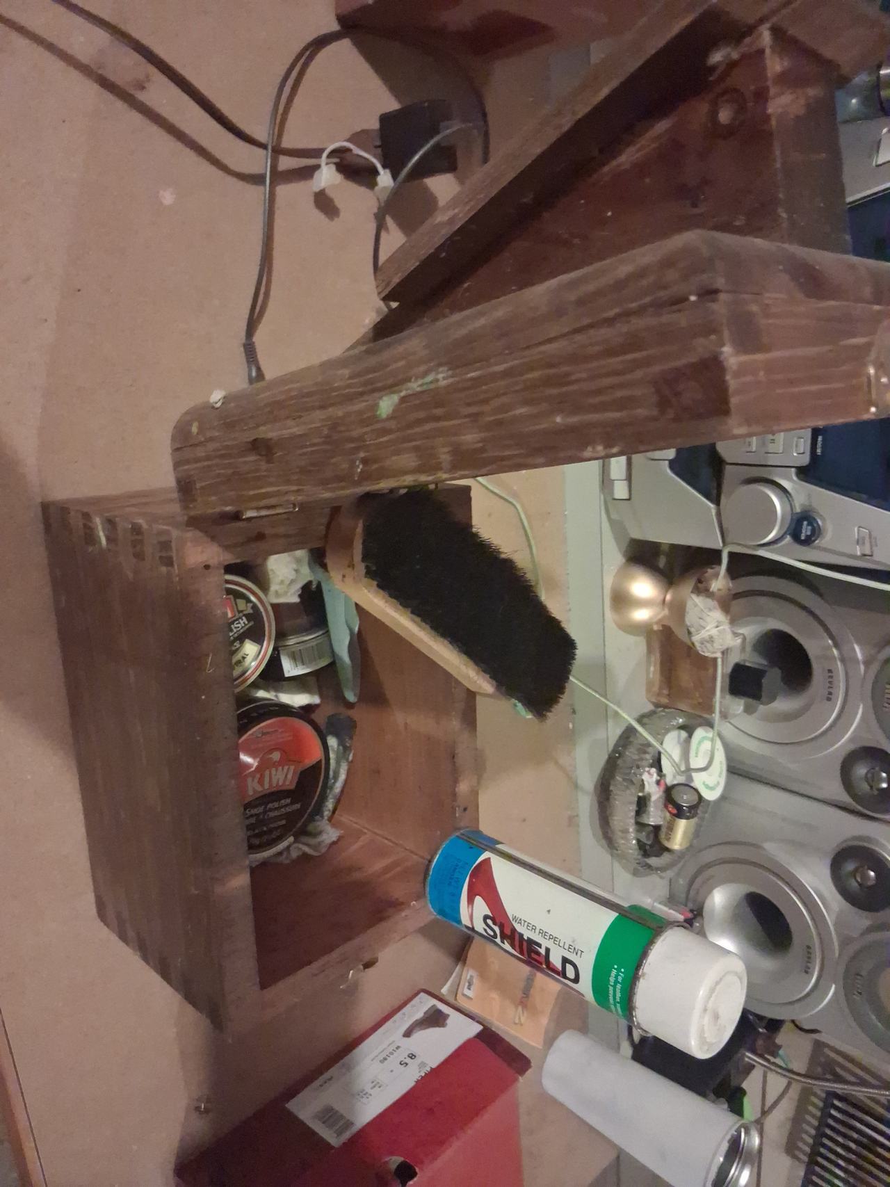 Wooden Shoe Shine Box with Footrest
