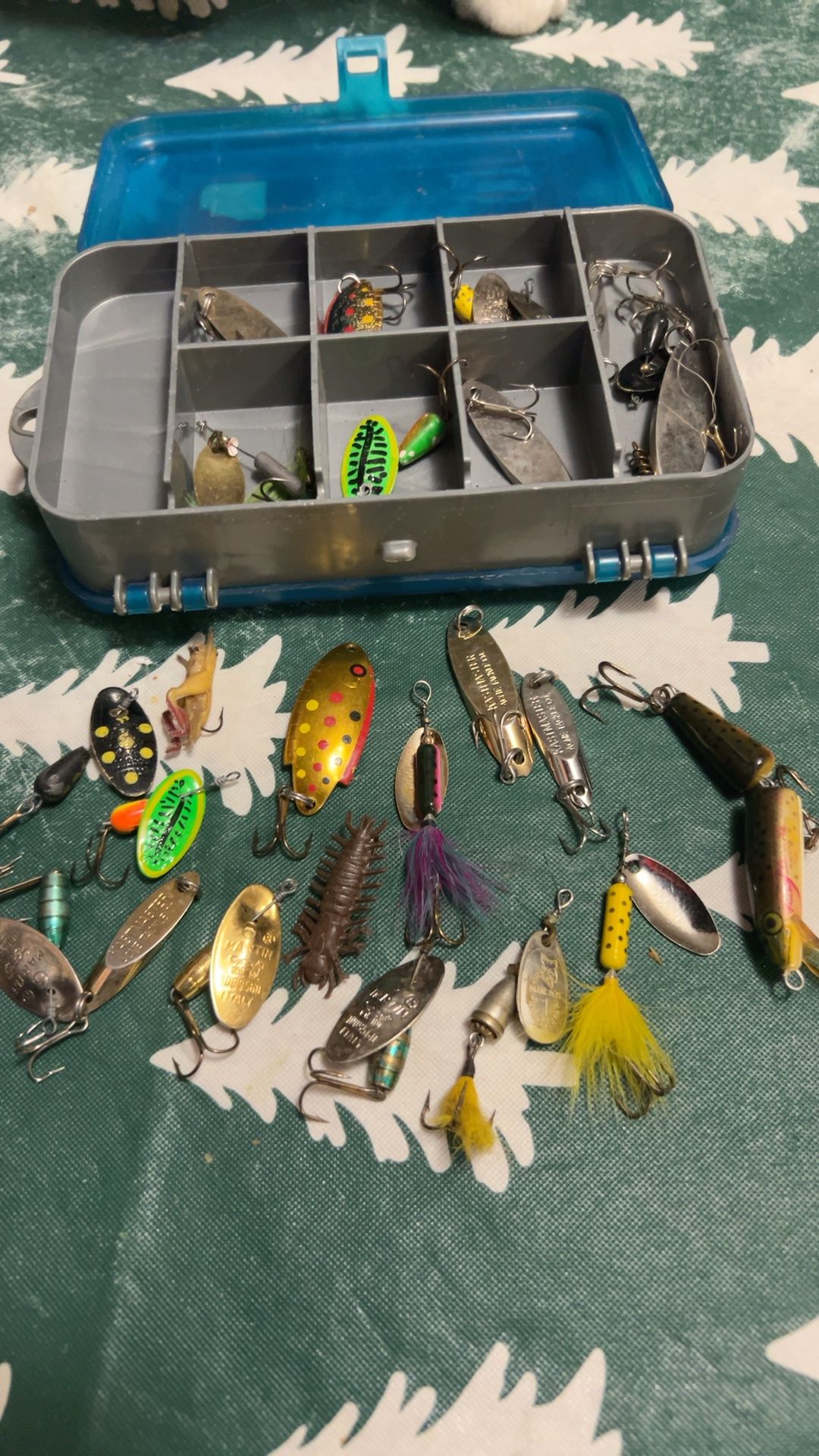 Mepps Vintage Fishing Spinner Lure lot 25pcs