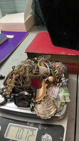 1 lb Bulk Costume Jewelry Lot watches,rings unsearched an untested - Image 2