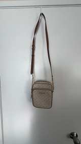Michael Kors Jet Set Large Logo Crossbody Bag - Image 2