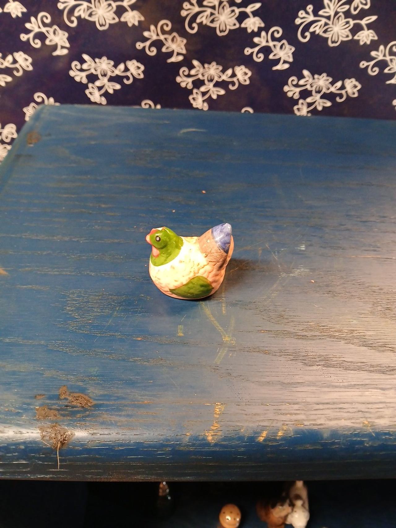 Vintage Miniature Ceramic Hen Figurine