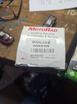 Motorad MGC582 Locking Fuel Tank Cap For Select Ford SuperDuty 7.3L Diesel - Image 2