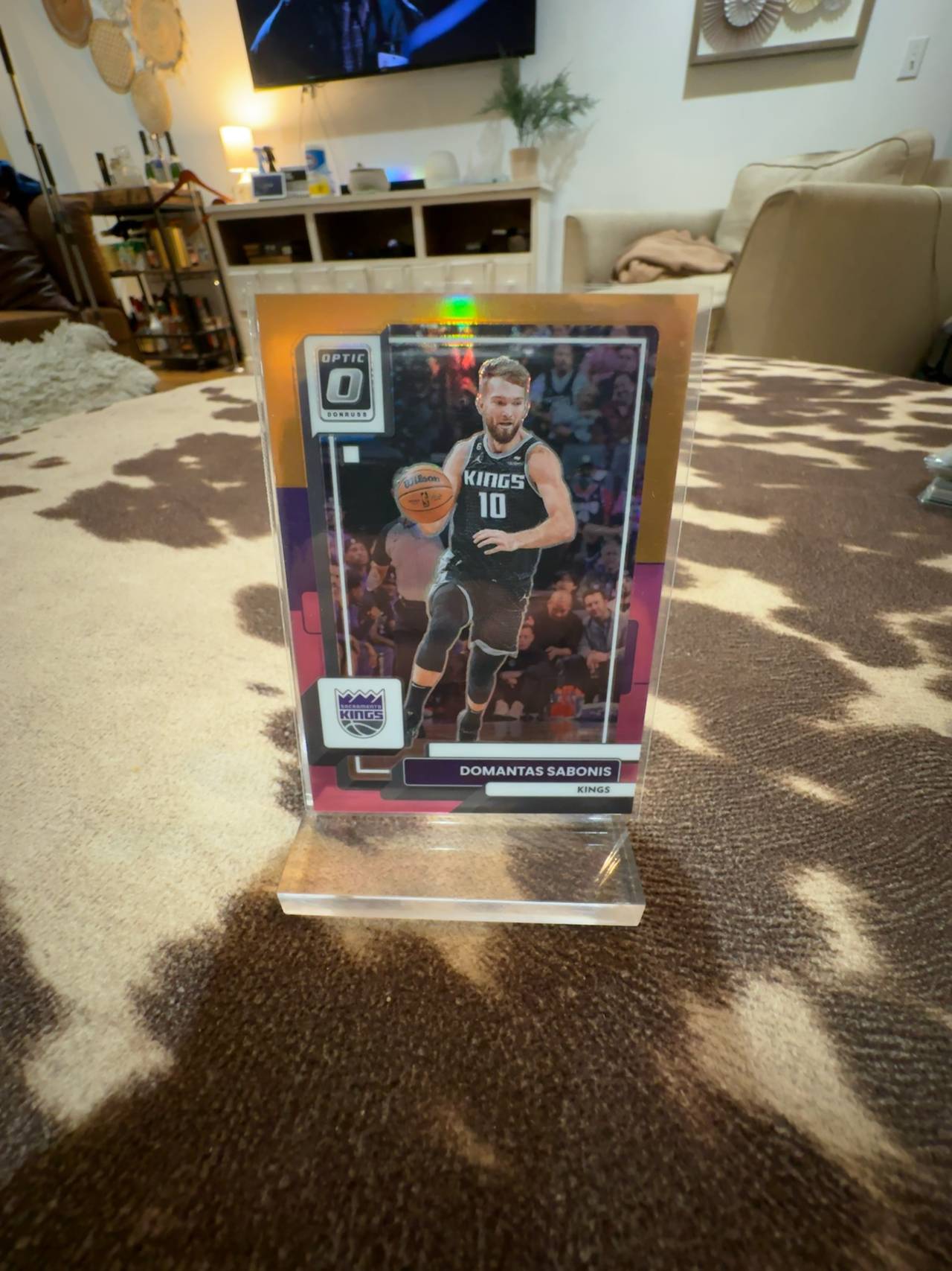 Panini Donruss Optic Domantas Sabonis #117 Hyper Pink numbered 15/15