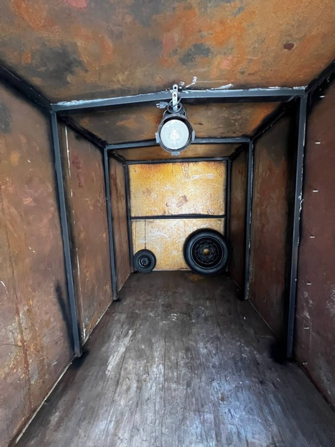 enclosed utility trailer