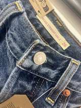 Levi's 501 Original Fit Women's Jeans - Image 2