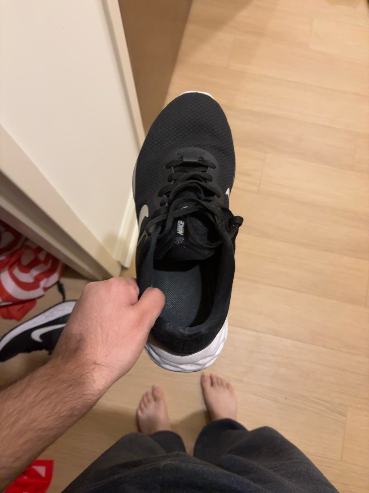 Nike Revolution 6 Black/White Running Sneakers