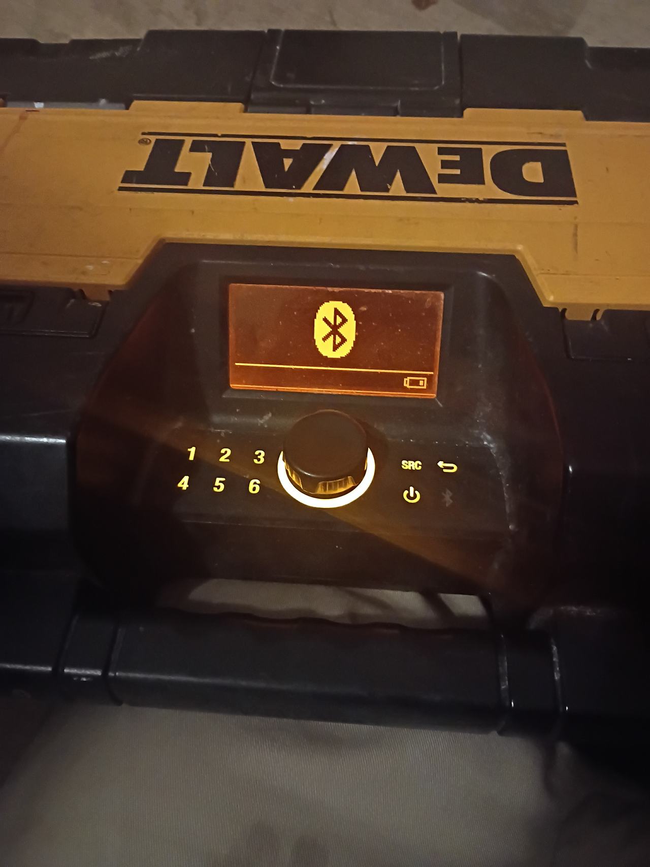 DeWalt DWST08810 ToughSystem Music Player + Charger