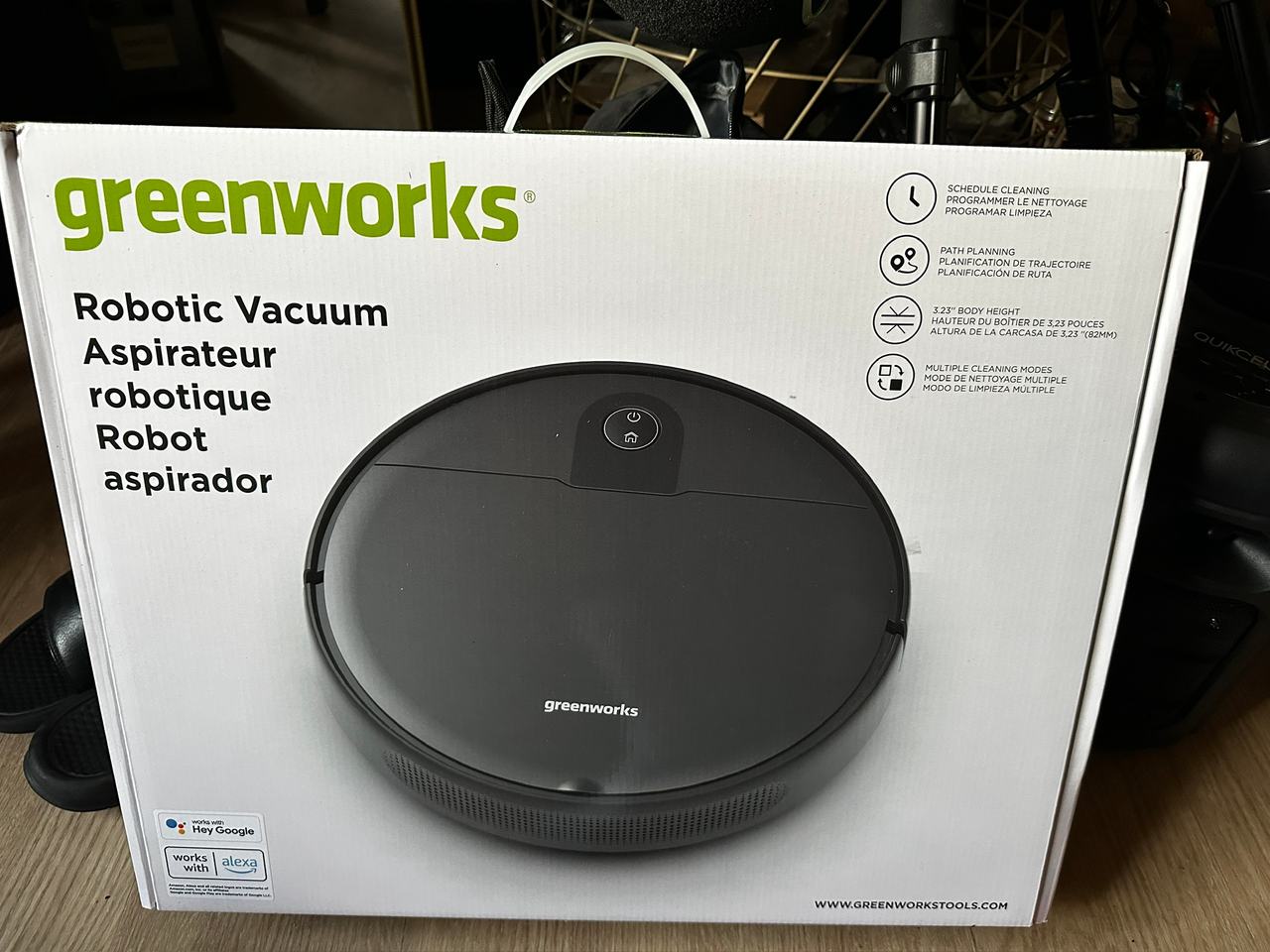 Greenworks Robotic Vacuum
