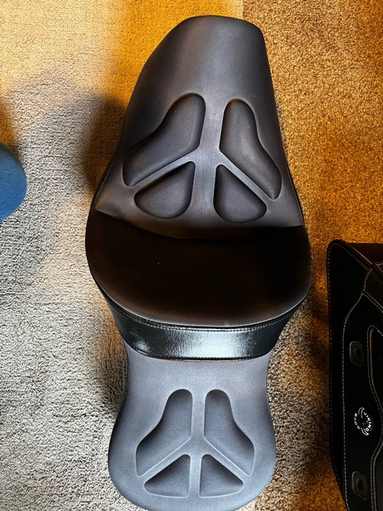 Saddlemen Explorer G-Tech Seat Black