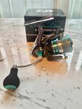 Daiwa Emeraldas X LT 2500 Spinning Reel - Image 2