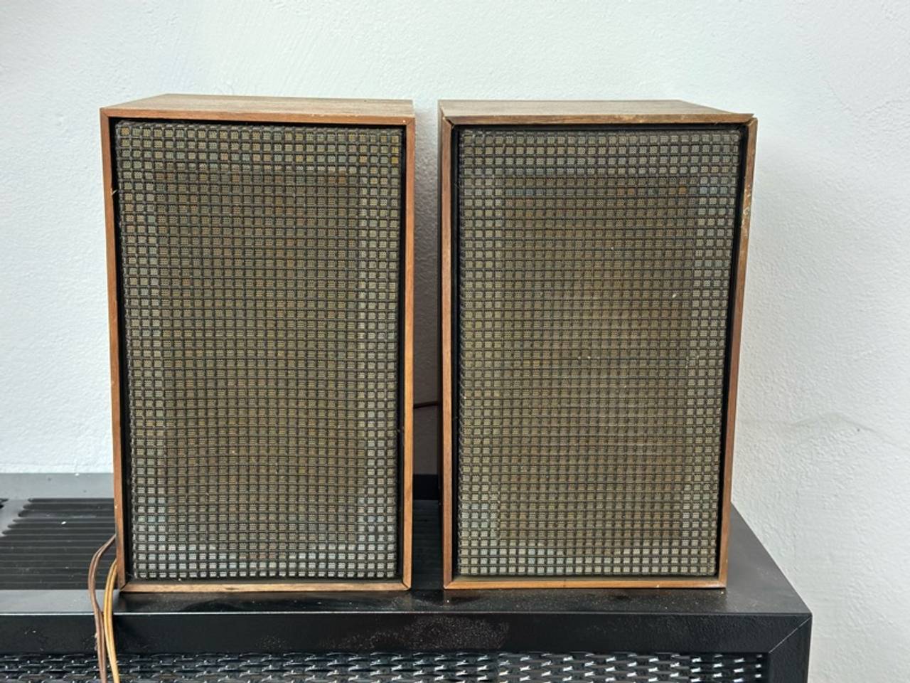 Vintage Grundig Hi-Fi Lautsprecher Box 206 Speakers – Made in Germany – Pair