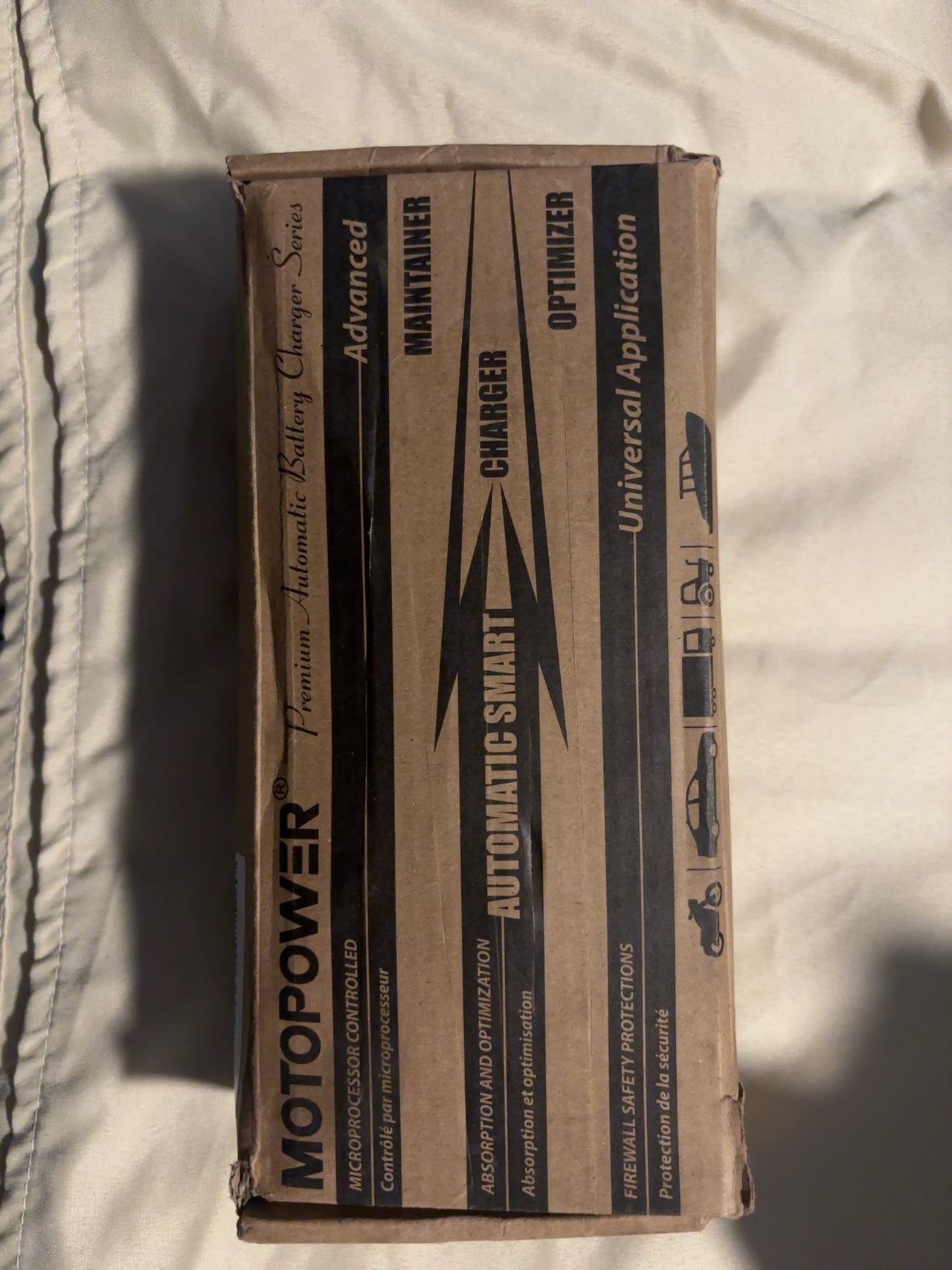 MOTOPOWER MP00206A 12V 1.5A Automatic Battery Charger